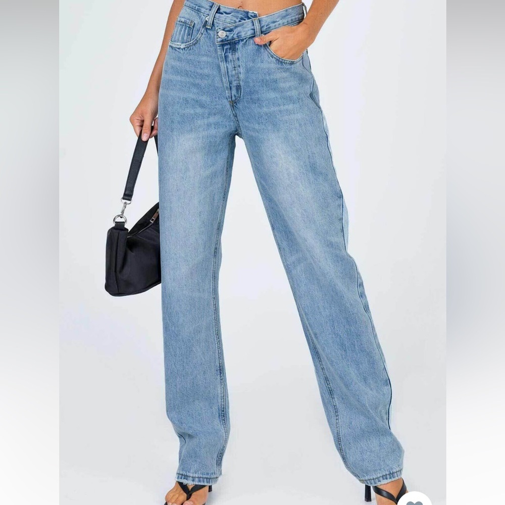 Princess Polly Holly Asymmetric Straight Leg Jean Light Wash Denim